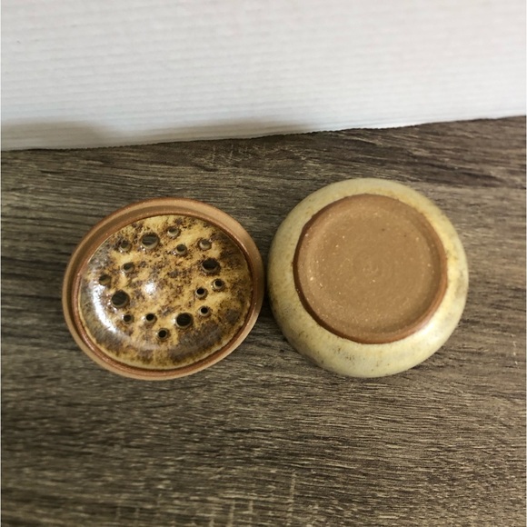 Handmade Pottery Garlic Keeper - Picture 9 of 13